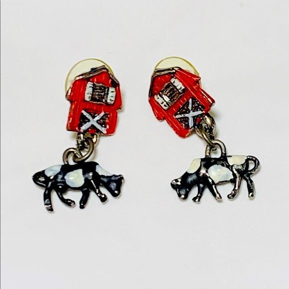 Vintage La Rage Barn & Cow Dangle Earrings - Picture 1 of 9